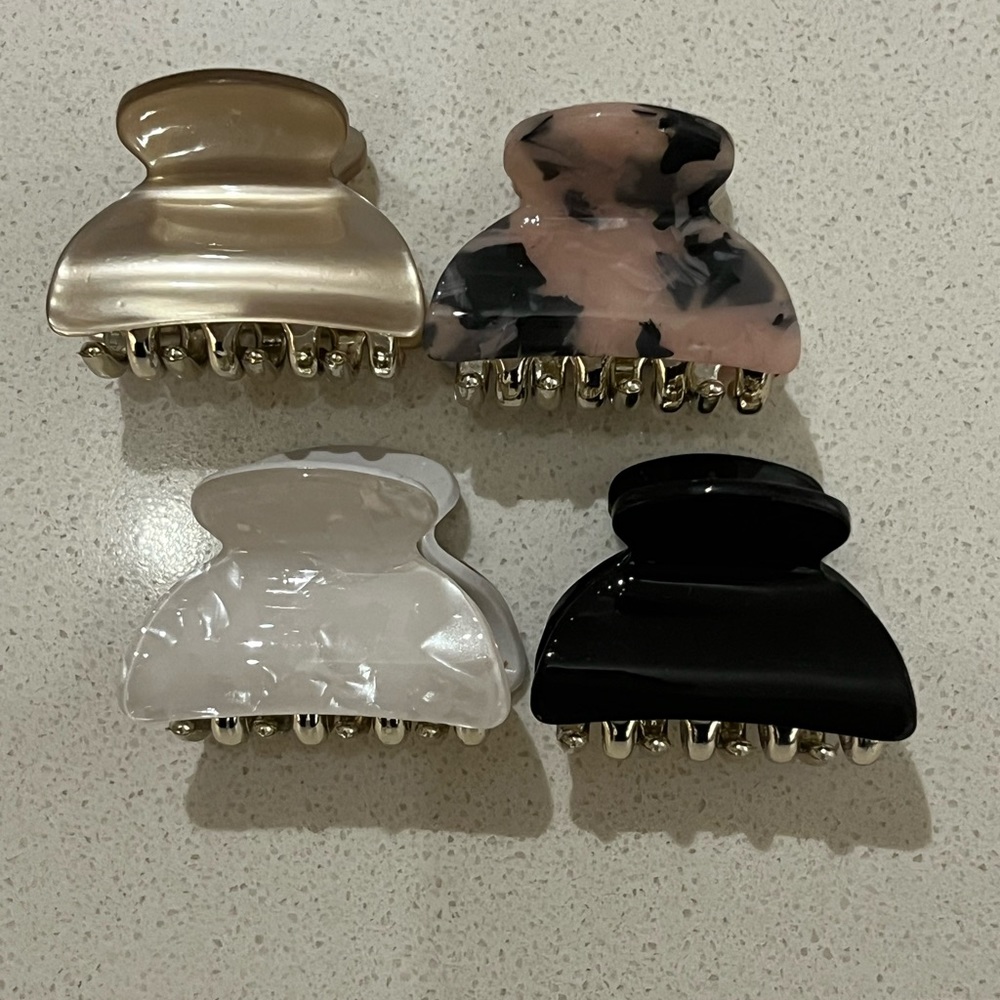 Amazon Bundle of Four 1.57 Inch Woman Acrylic Hair Claw Clips With No-Slip Grip